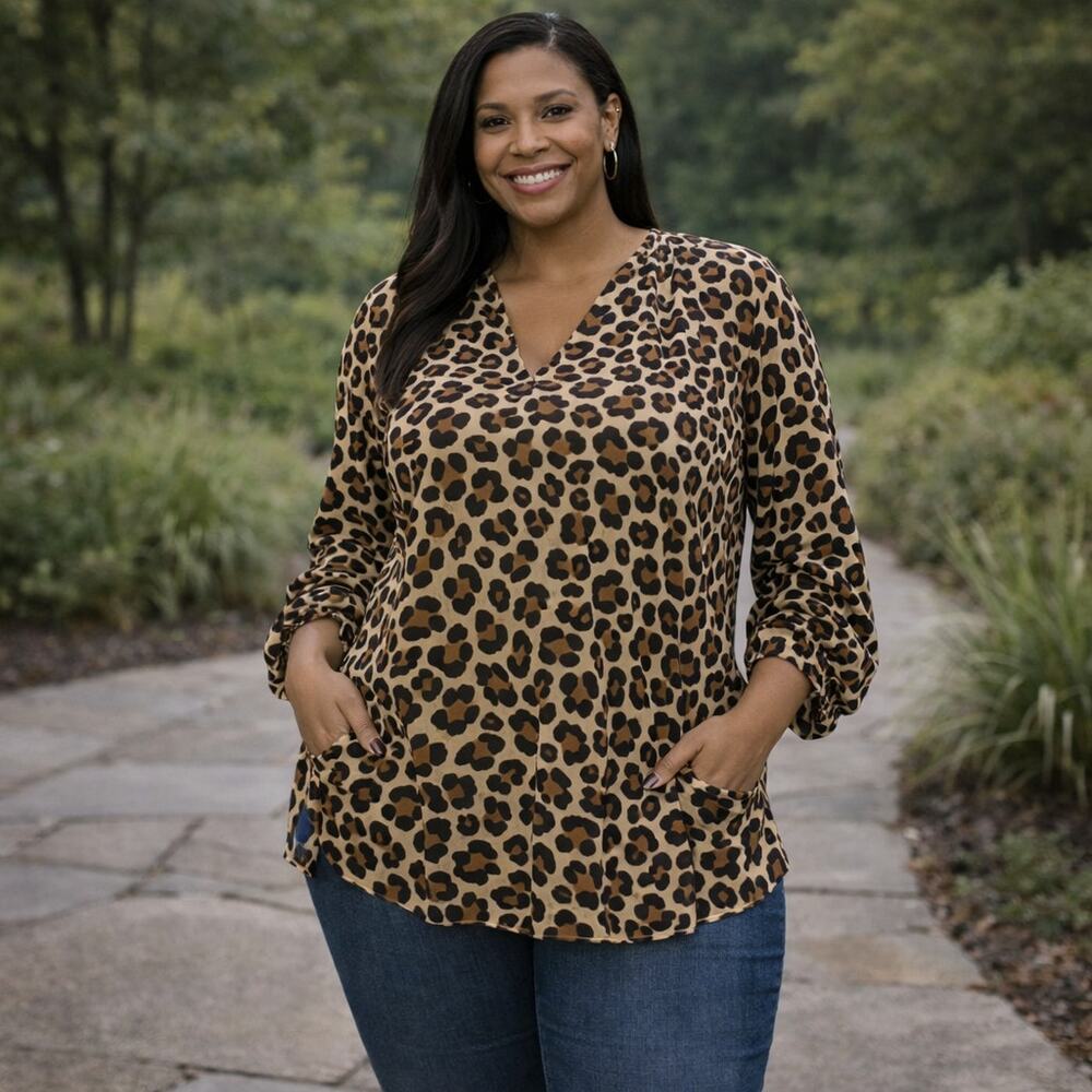 C10 Michael Kors Women’s Shirt Leopard Animal Print Casual Large